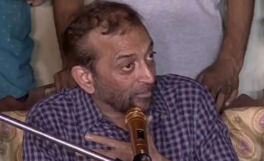 Consulting friends on PTI's offer to join party: Farooq Sattar