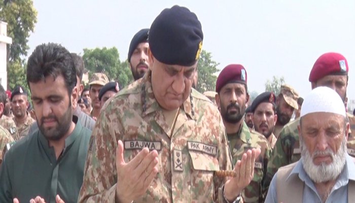 Funeral prayers of martyred soldiers offered in GHQ