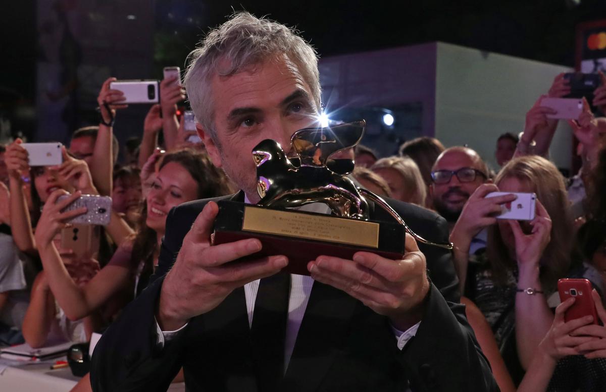 'Shimmering' Mexican drama 'Roma' wins Venice for Cuaron and Netflix