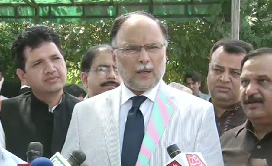 PTI’s 100 days become 100 lashes for public: Ahsan Iqbal