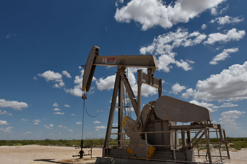 Oil prices drop as escalating trade war clouds demand outlook