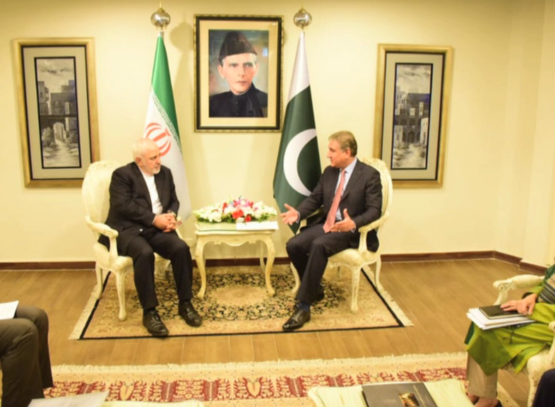 Pakistan, Iran discuss bilateral cooperation