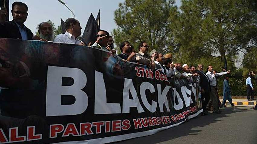 Kashmiris on both sides of LoC observing Black Day