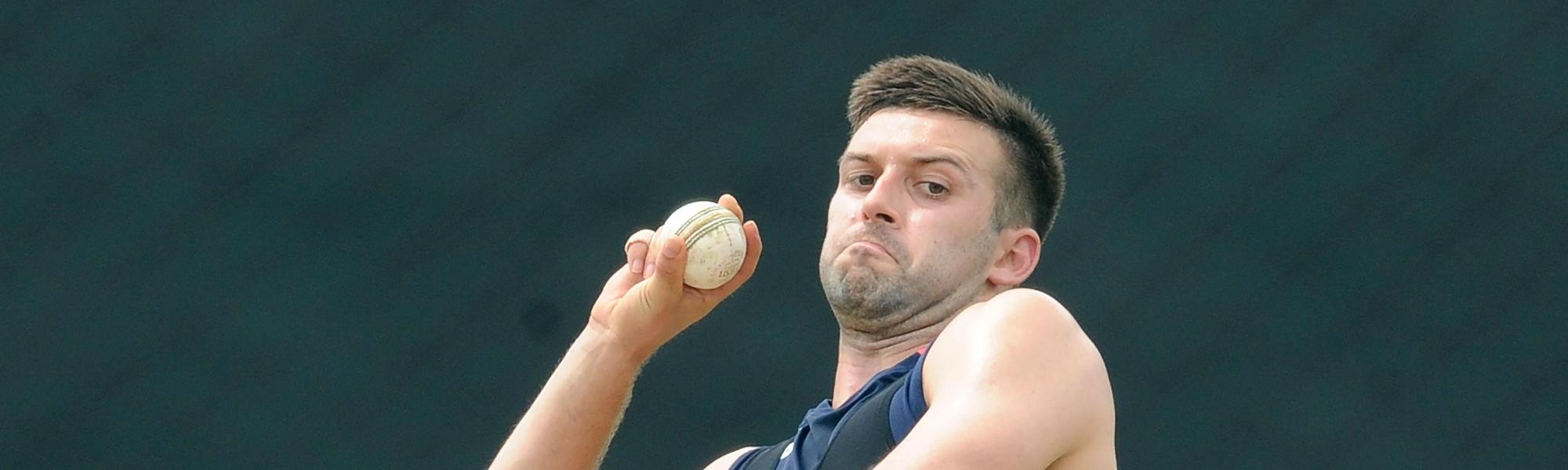 Mark Wood lengthens run-up in bid to reduce stress on body
