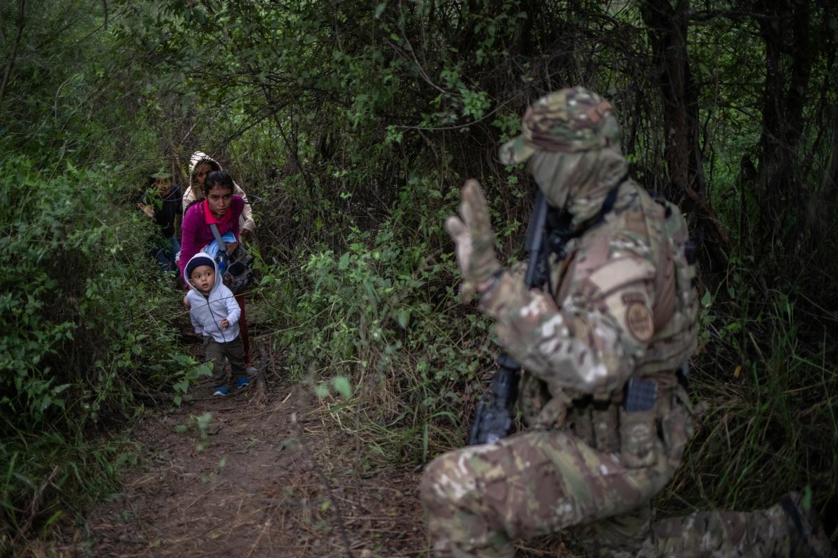 Trump threatens to send military, shut border as migrants head for Mexico