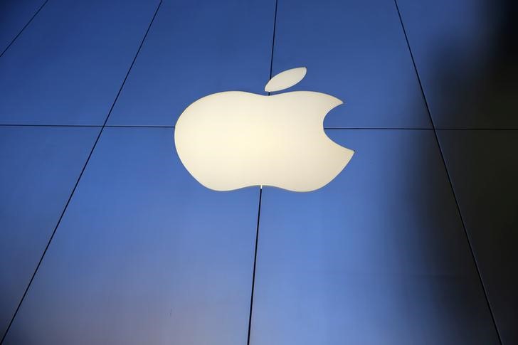 Apple, Amazon deny Bloomberg report on Chinese hardware attack