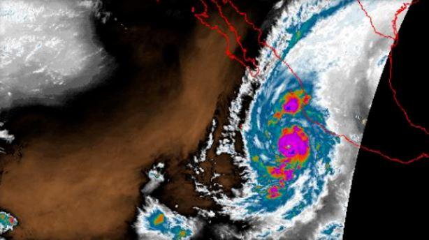 Hurricane Willa on Mexico's Pacific coast becomes Category 4