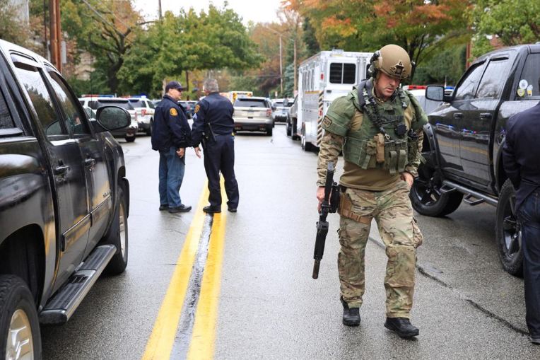 Gunman kills at least eight, injures 12 in Pittsburgh synagogue shooting