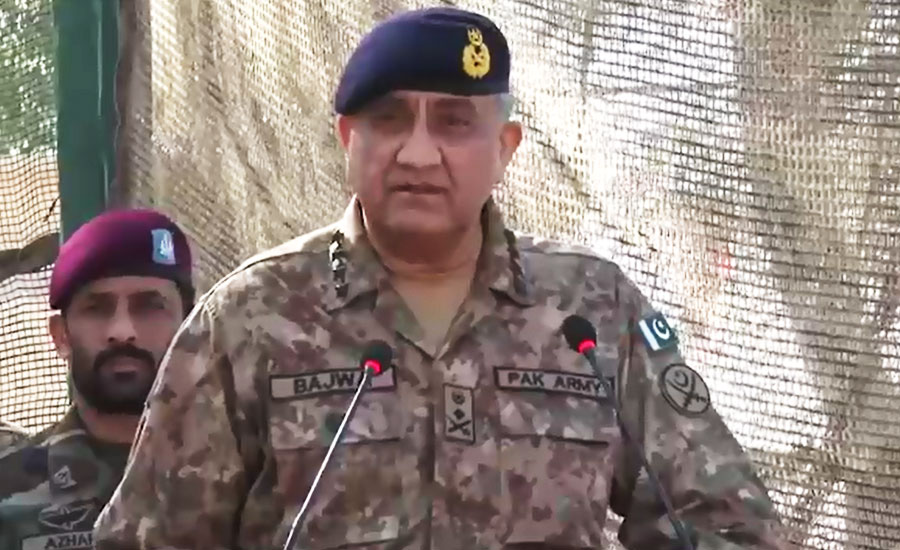Army chief visits LoC, briefed on Indian ceasefire violations