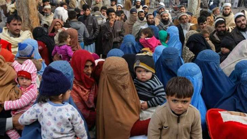 UNHCR to suspend repatriation process of Afghan refugees in Pakistan