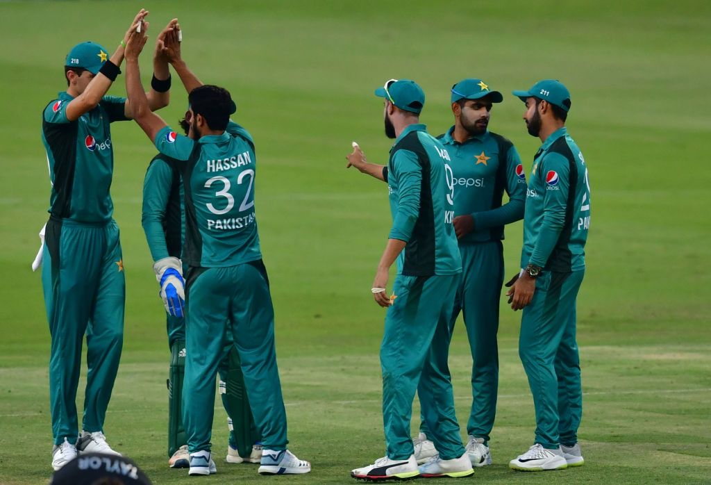 Pakistan beat NZ in second ODI after continuously 12 match defeat