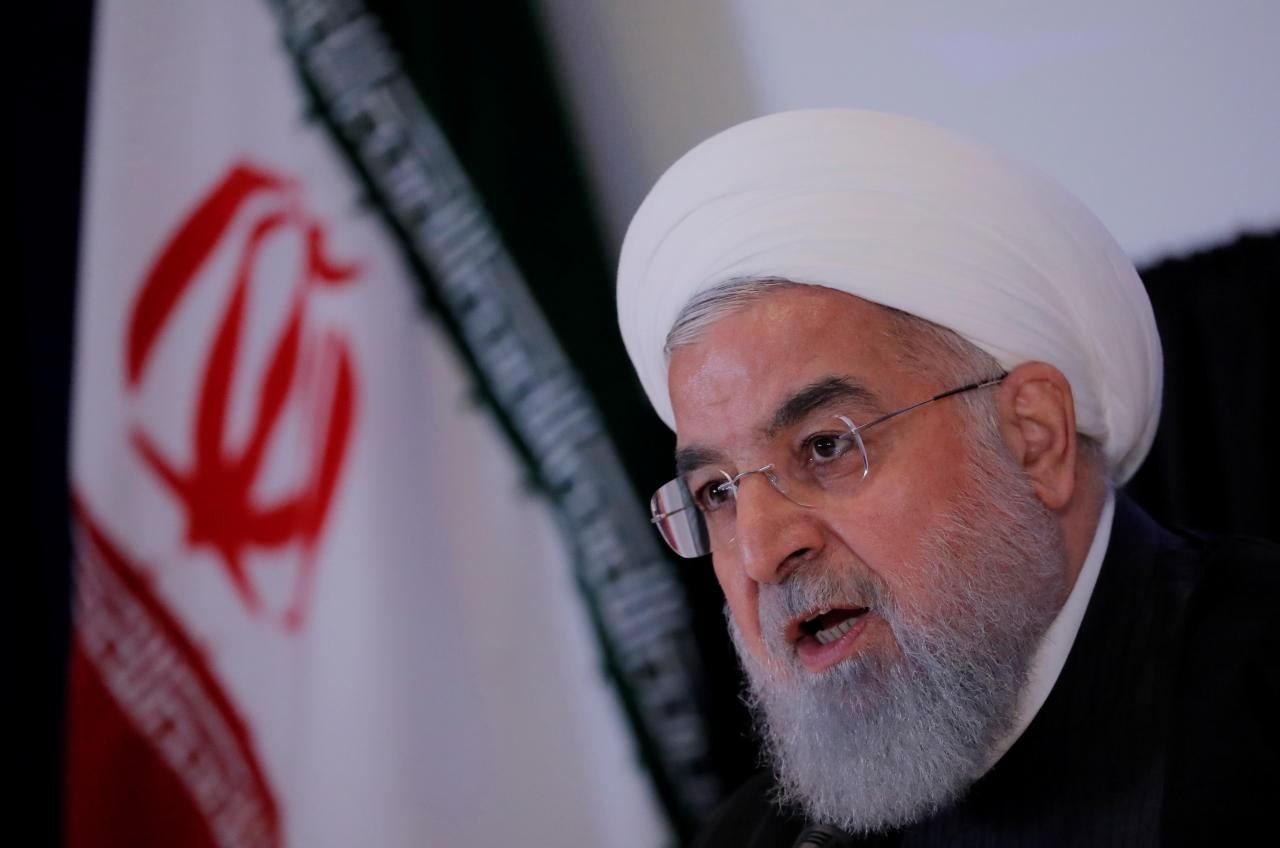 Rouhani says Iran to sell oil, defy US sanctions