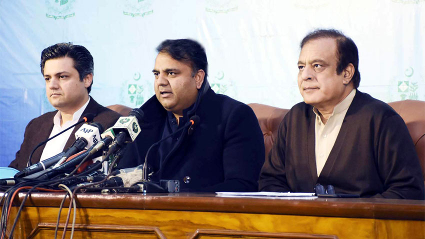 Fawad terms PML-N leaders’ presser as ‘flop show of Thugs of Pakistan’