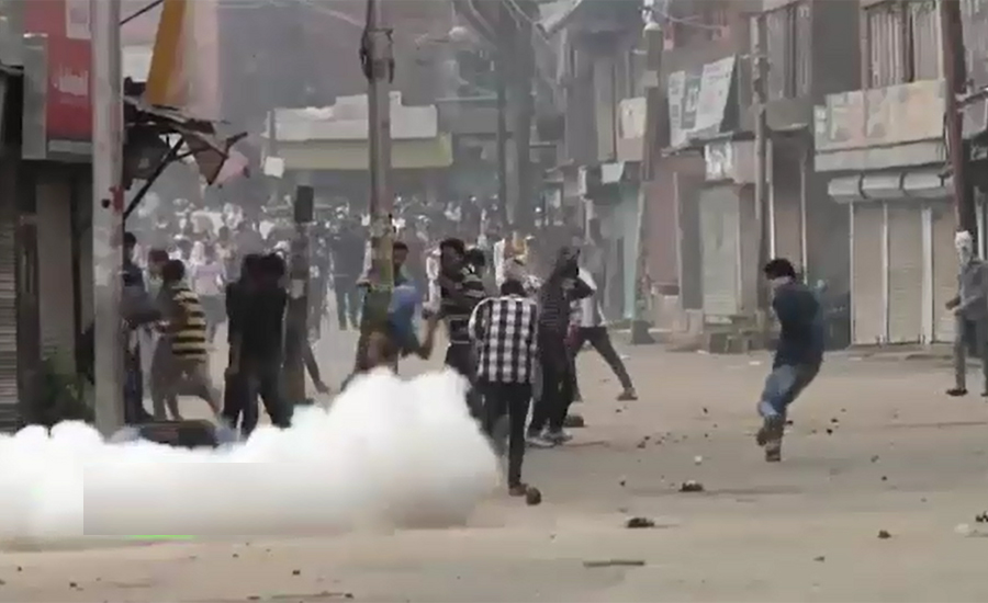 Indian troops martyr two Kashmiris in Pulwama district