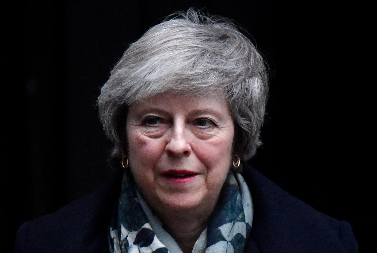 PM May faces confidence vote as Brexit goes down to the line