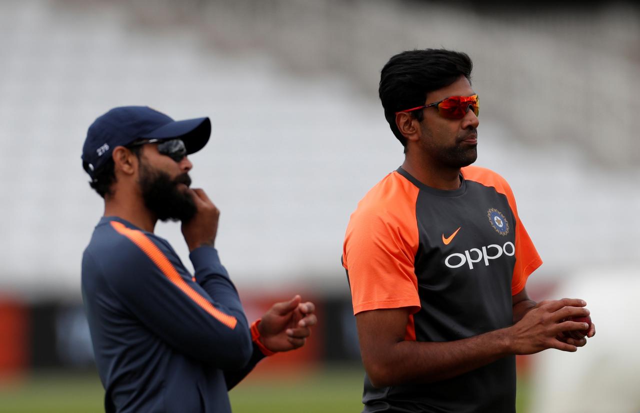 India spinners in race to be fit for Boxing Day Test