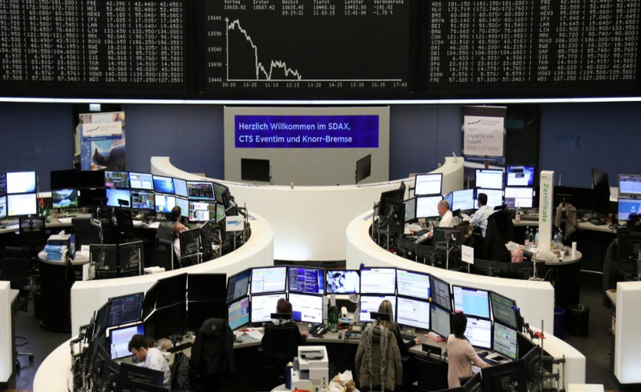 European shares claw back losses after Wall Street bounce