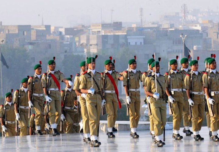 Cadets of PMA Kakul mount guard at Quaid’s mausoleum