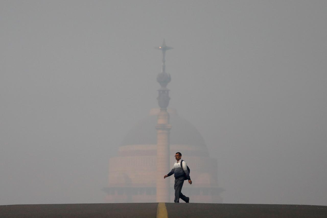 India's polluted air claimed 1.24 million lives in 2017: study