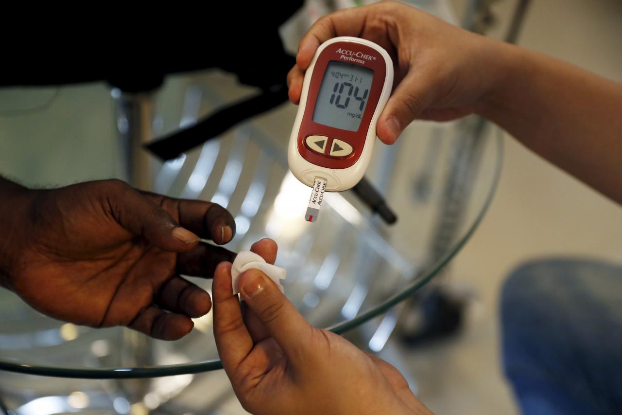Many diabetics needlessly test blood sugar at home