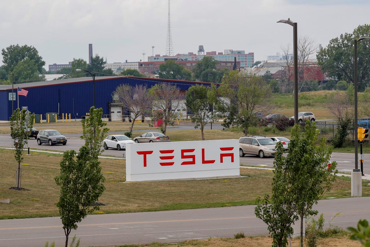 Tesla cuts China prices after tariff drop on US-made cars