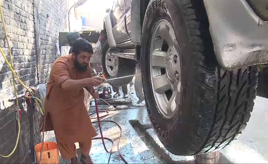 LHC orders to impose ban on washing vehicles with hosepipes in Punjab