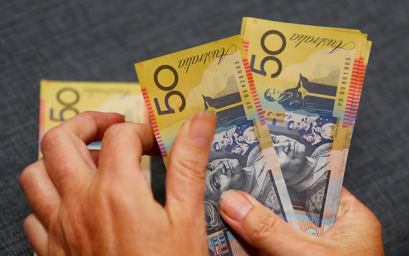 Australian dollar left bloody after computer-driven crash