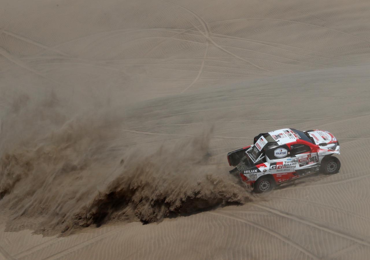 Loeb wins another stage as Al-Attiyah stretches Dakar lead