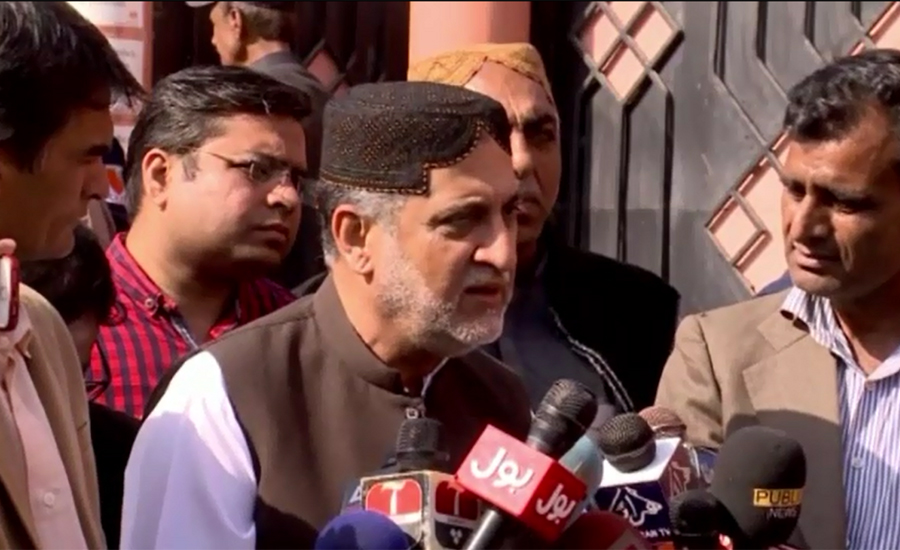 Akhtar Mengal says no plan to collapse govt