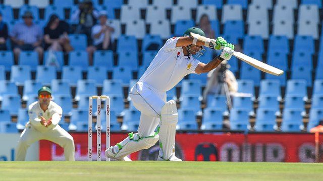 Lazy Pakistan lose five at outset of second Test against South Africa
