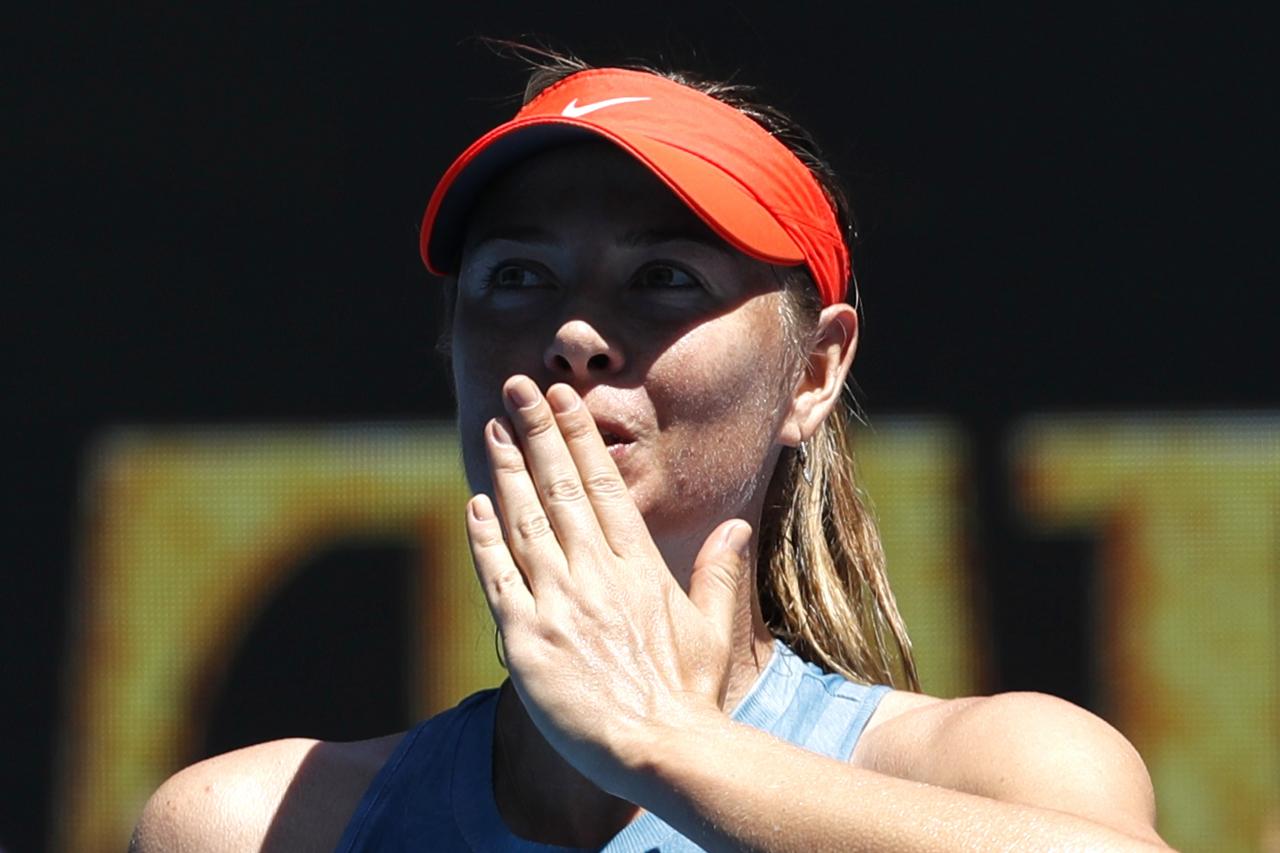 Sharapova pans male players for fighting women's equality
