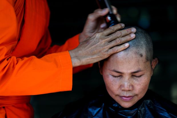 Thailand's rebel female Buddhist monks defy tradition