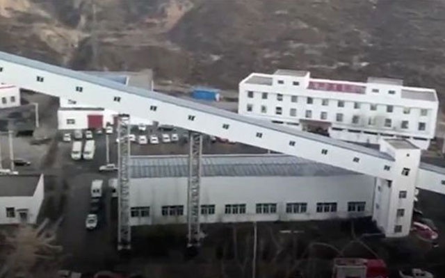 Coal mine collapse in China's Shaanxi kills 21