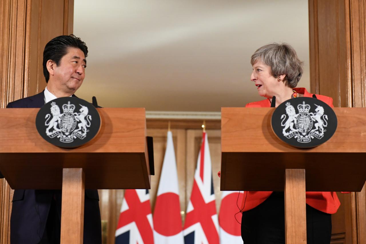 Japan's Abe says he hopes a no-deal Brexit will be avoided