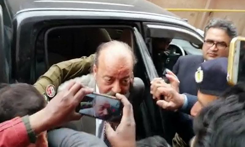 NAB reference against Agha Siraj Durrani accepted for hearing