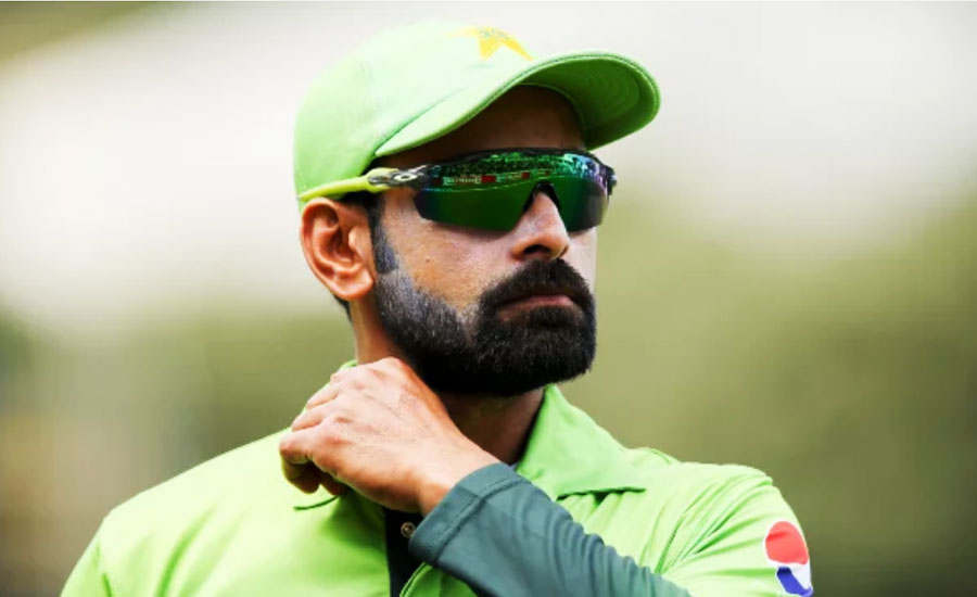 Hafeez ruled out of PSL 4 season with fractured thumb