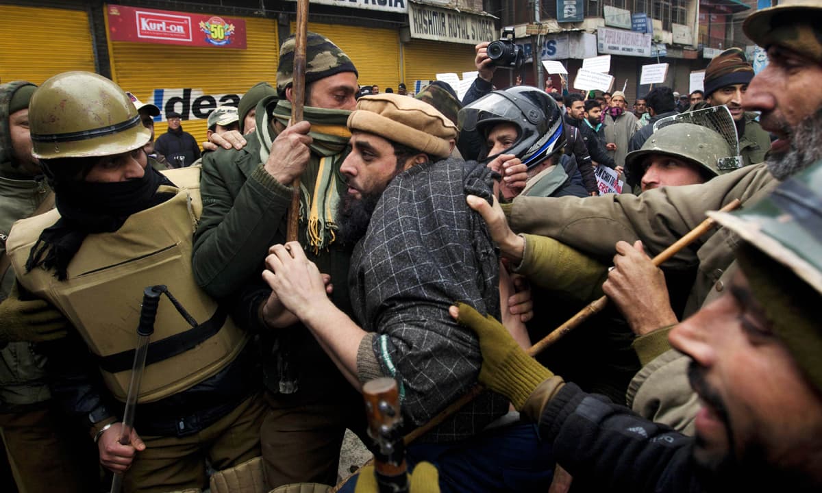 Indian forces arrest Yasin Malik, many JI members in IHK
