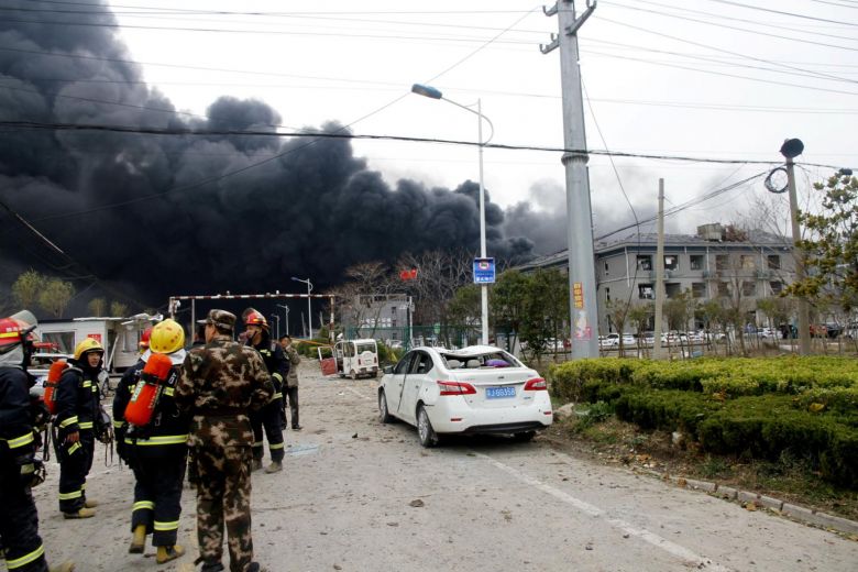 Blast at Chinese chemical plant kills 44, injures 640