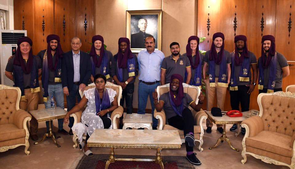 Foreign Gladiators players welcomed with traditional Baloch turban