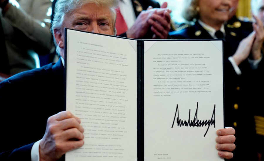 Trump vetoes measure to end his emergency declaration on border wall