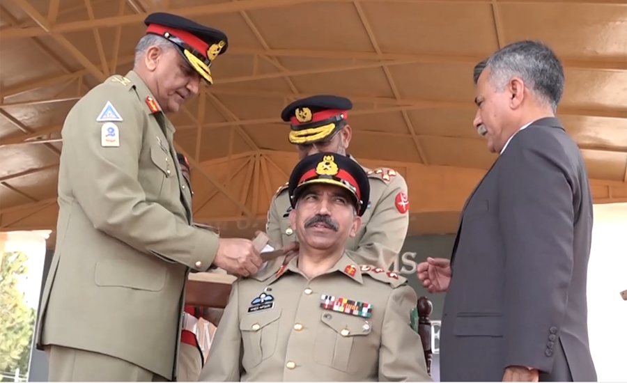 COAS installs Lt Gen Sher Afgun as Colonel Commandant of AK Regiment