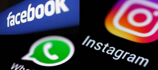 Facebook Instagram watsapp social media worldwide down services social media users pakistan