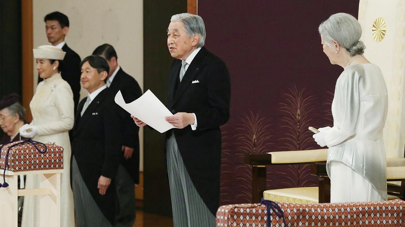 Japan's emperor prays for peace in first abdication in 200 years