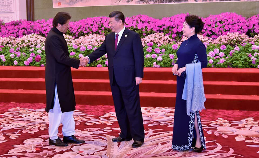 PM Imran Khan attends banquet hosted by Chinese President Xi Jinping