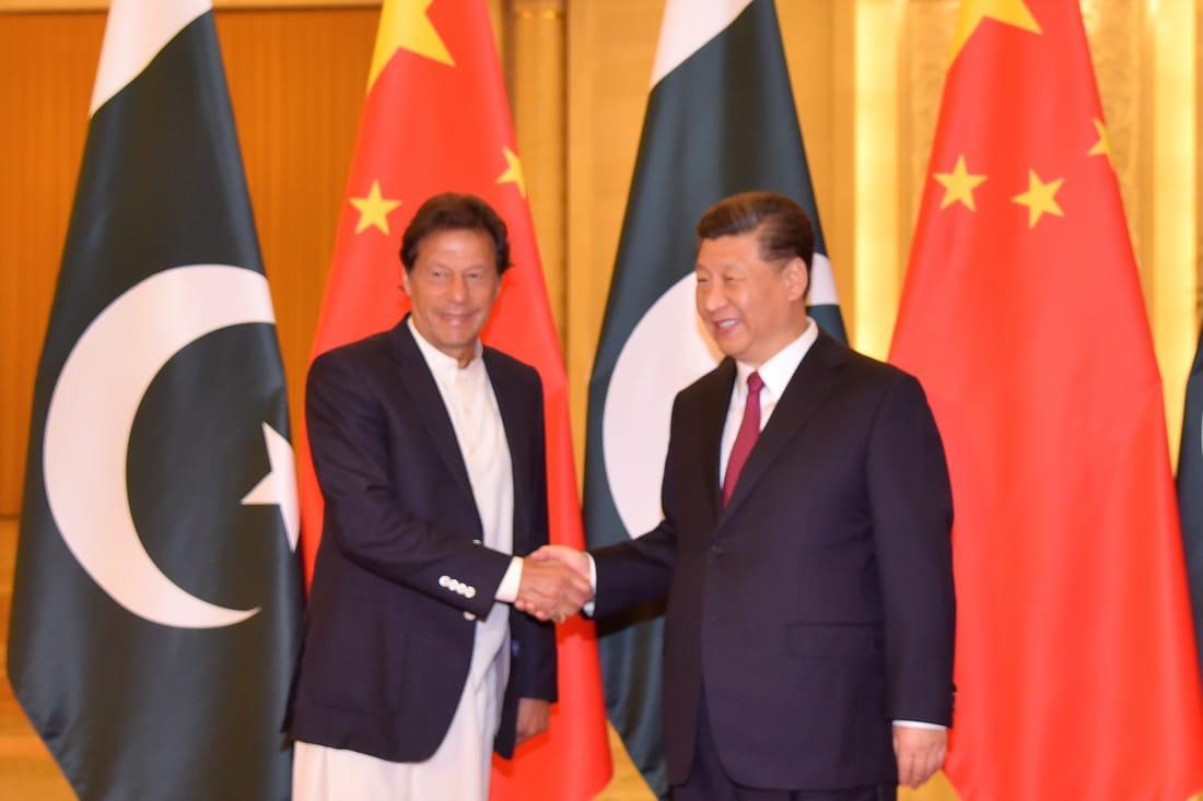 PM Imran Khan meets Chinese President Xi Jinping