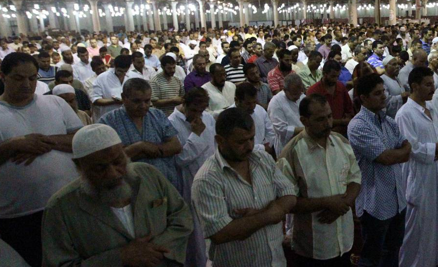 Ramazan 2019: Taraweeh prayers offered in mosques across country