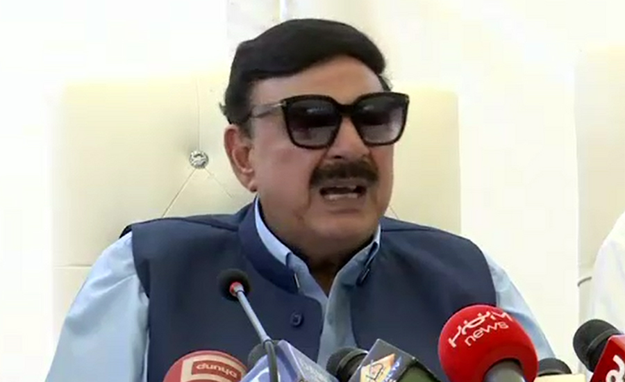 Sheikh Rasheed asks Sindh health minister to resign over AIDS issue