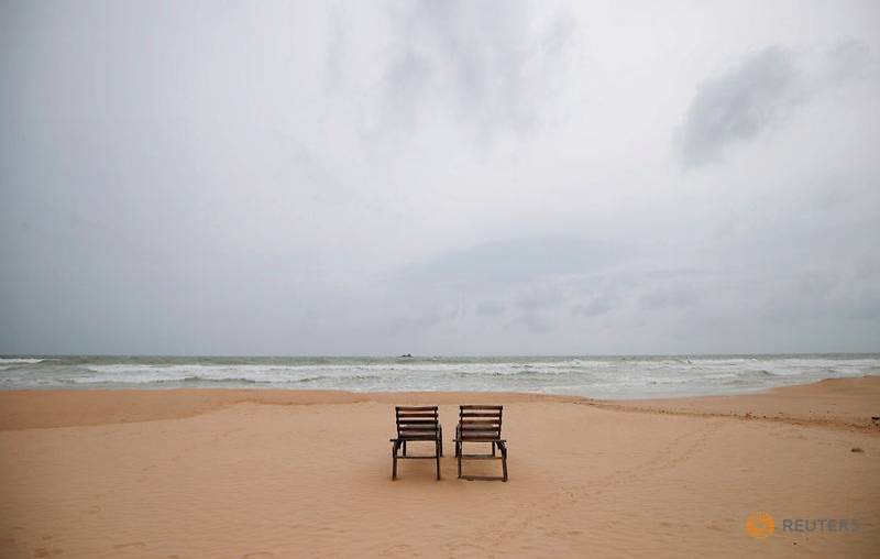 Deserted beaches, empty rooms: Sri Lanka tourism takes a hit after bombings