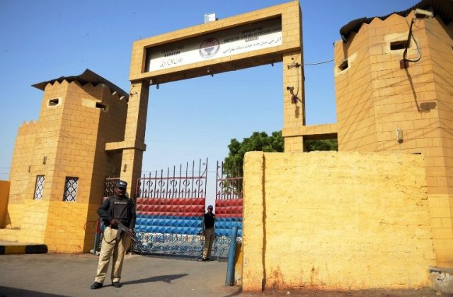 FC foils prisoner’s attempt of flee from Karachi central jail