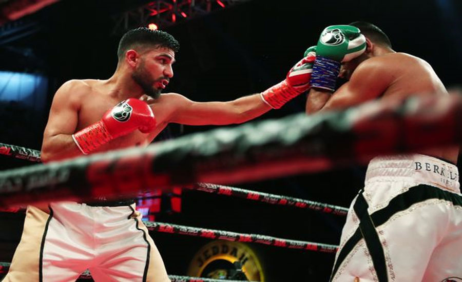 Boxer Aamir defeats Australian counterpart Billy to claim WBC International welterweight title in SA